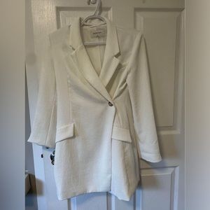 Babaton Aritzia Wrapped Dress size 0